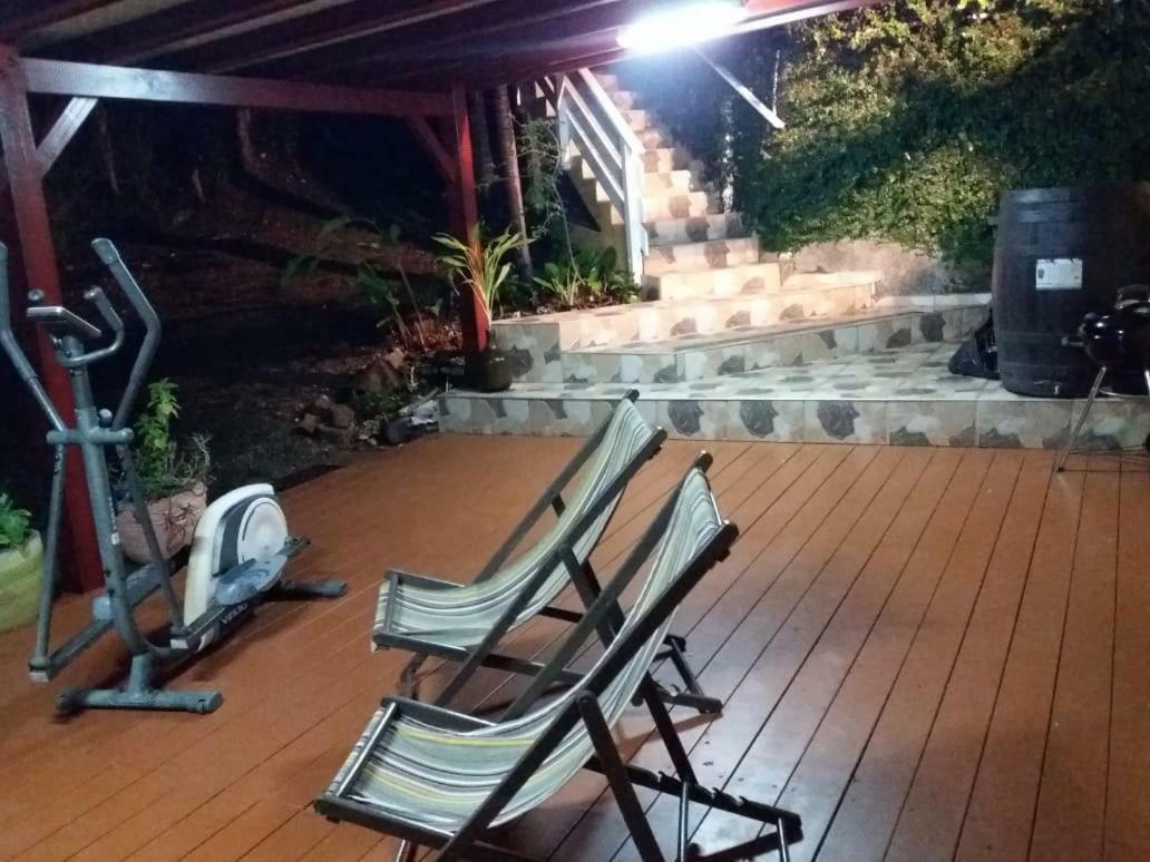 Villa Ponm Kann'L Deshaies Extérieur photo